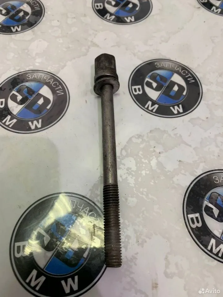 Болт генератора BMW X5 E70 2008 BMW